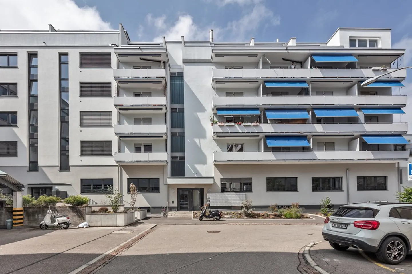 Condo for rent, Jakob-Fügli-Strasse 18 (Zürich, Switzerland) - Photo 1 of 5