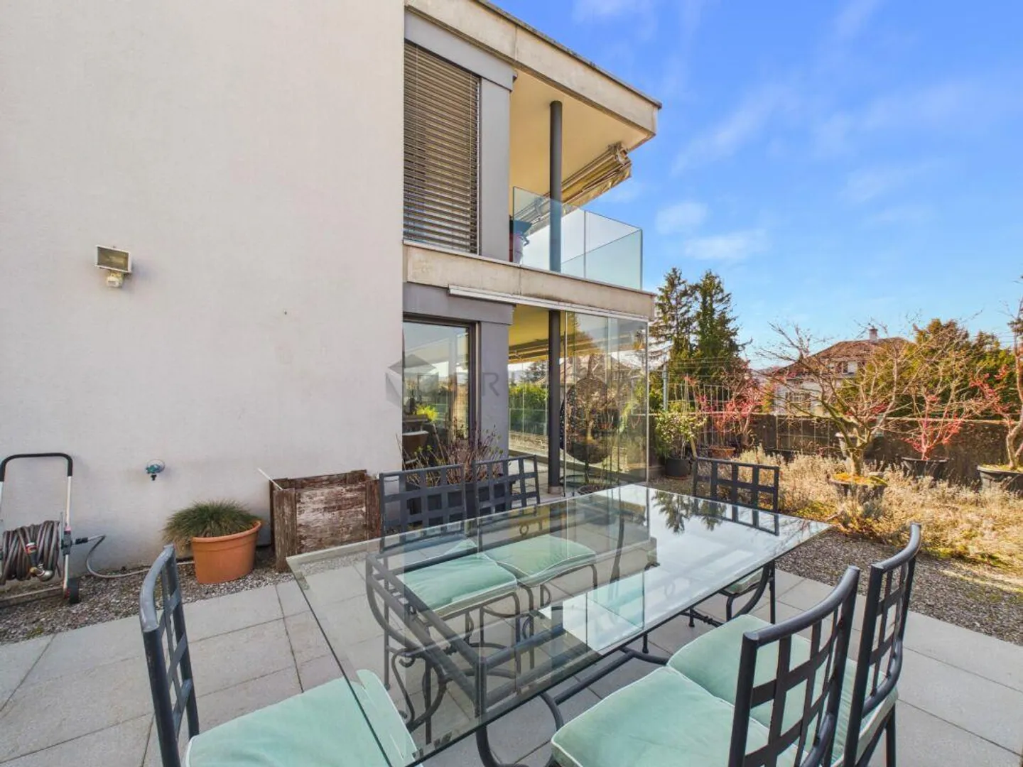 Un appartement de jardin presque parfait à Zollikon - Photo 8 sur 17