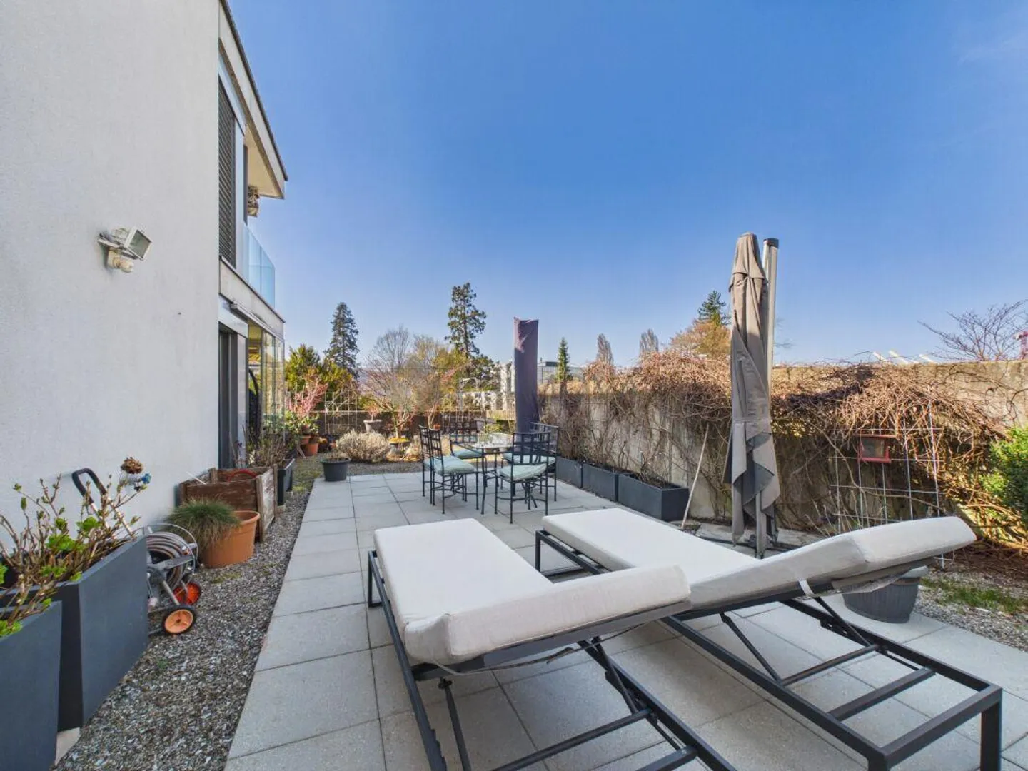 Un appartement de jardin presque parfait à Zollikon - Photo 9 sur 17