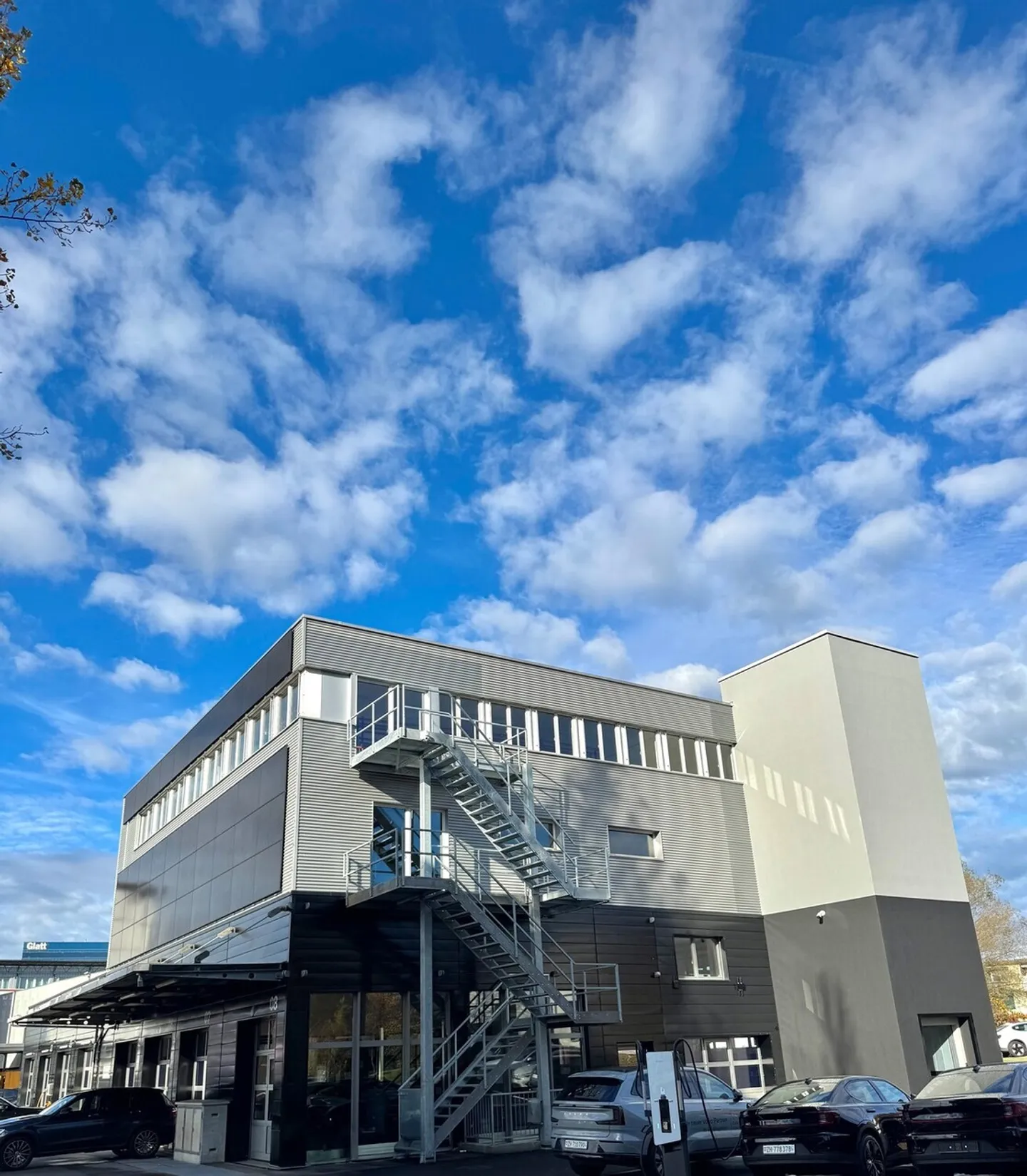 Mischgenutztes Gebäude mieten - Foto 1 von 10