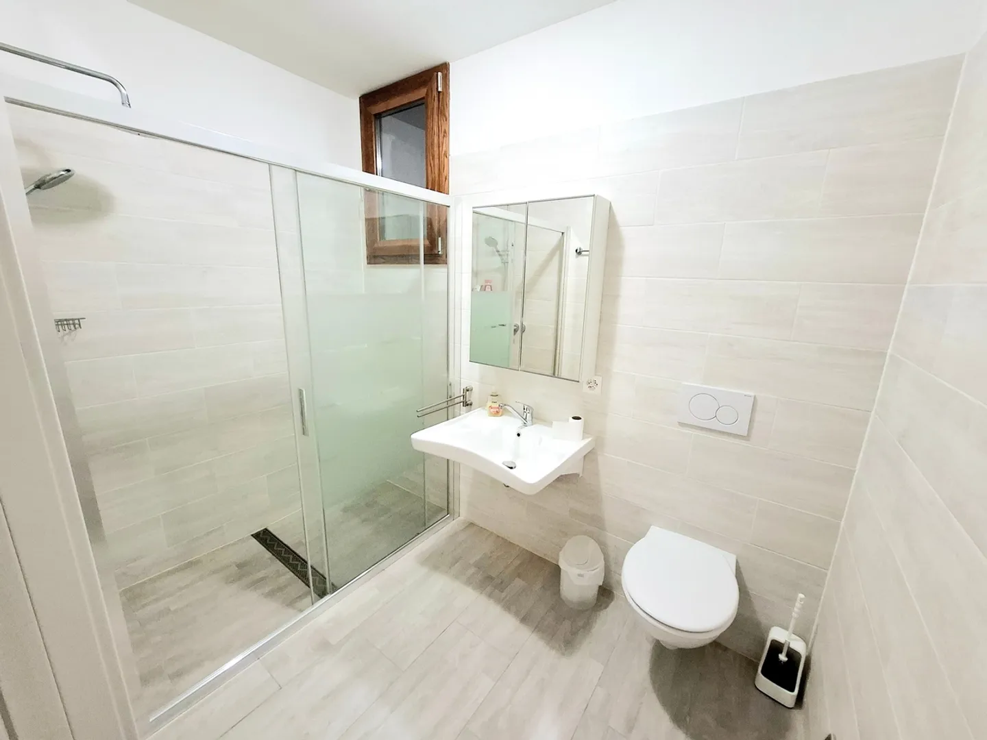 Modernes 2,5-Zimmer-Apartment in Verzasca - Foto 7 von 11