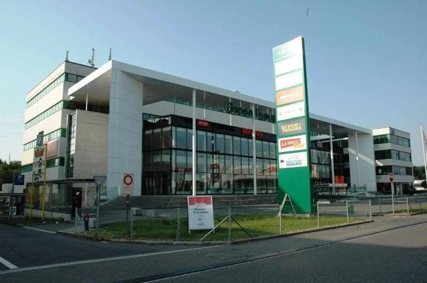 Office space for rent - Photo 6 of 7