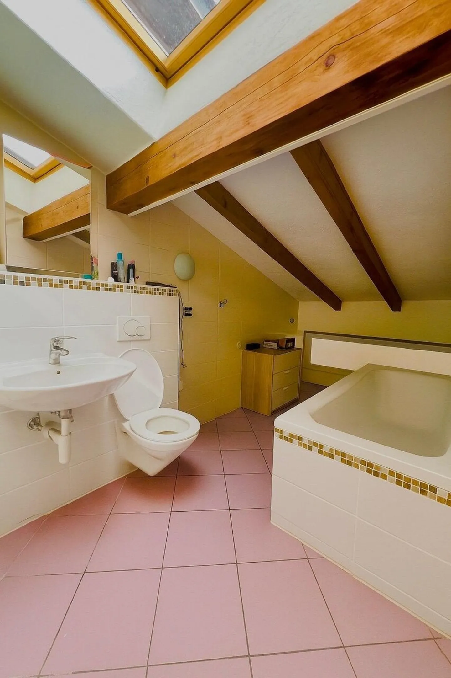 2,5-Zimmer-Wohnung im 1. Stock - Foto 5 von 6