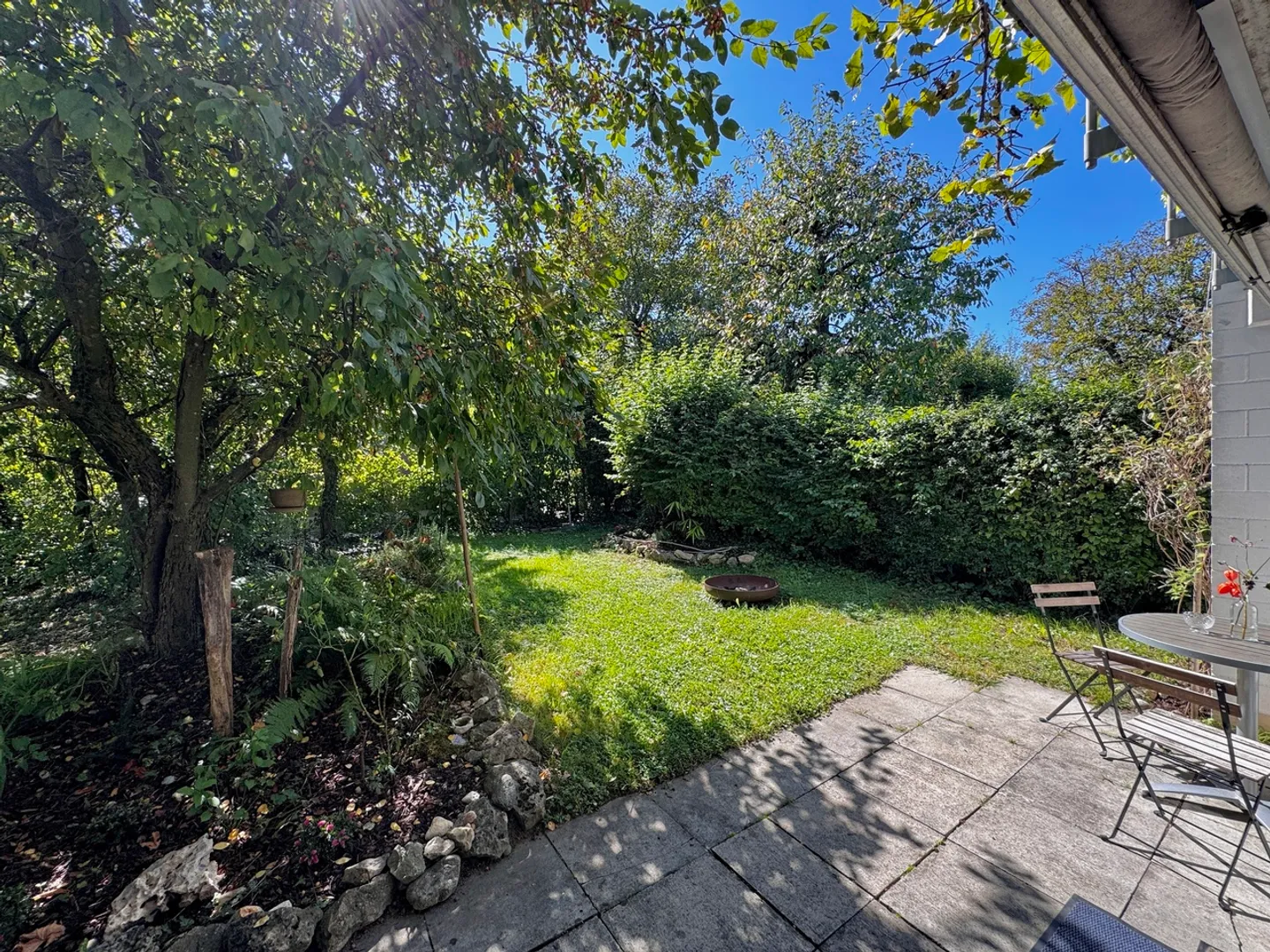 Charmante maison d'angle avec jardin, parking avec vue sur la nature - Photo 5 sur 17