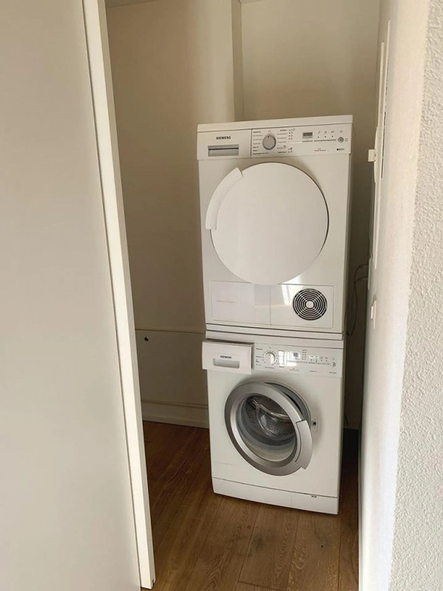Moderne 2,5 Zimmerwohnung - Foto 6 von 9