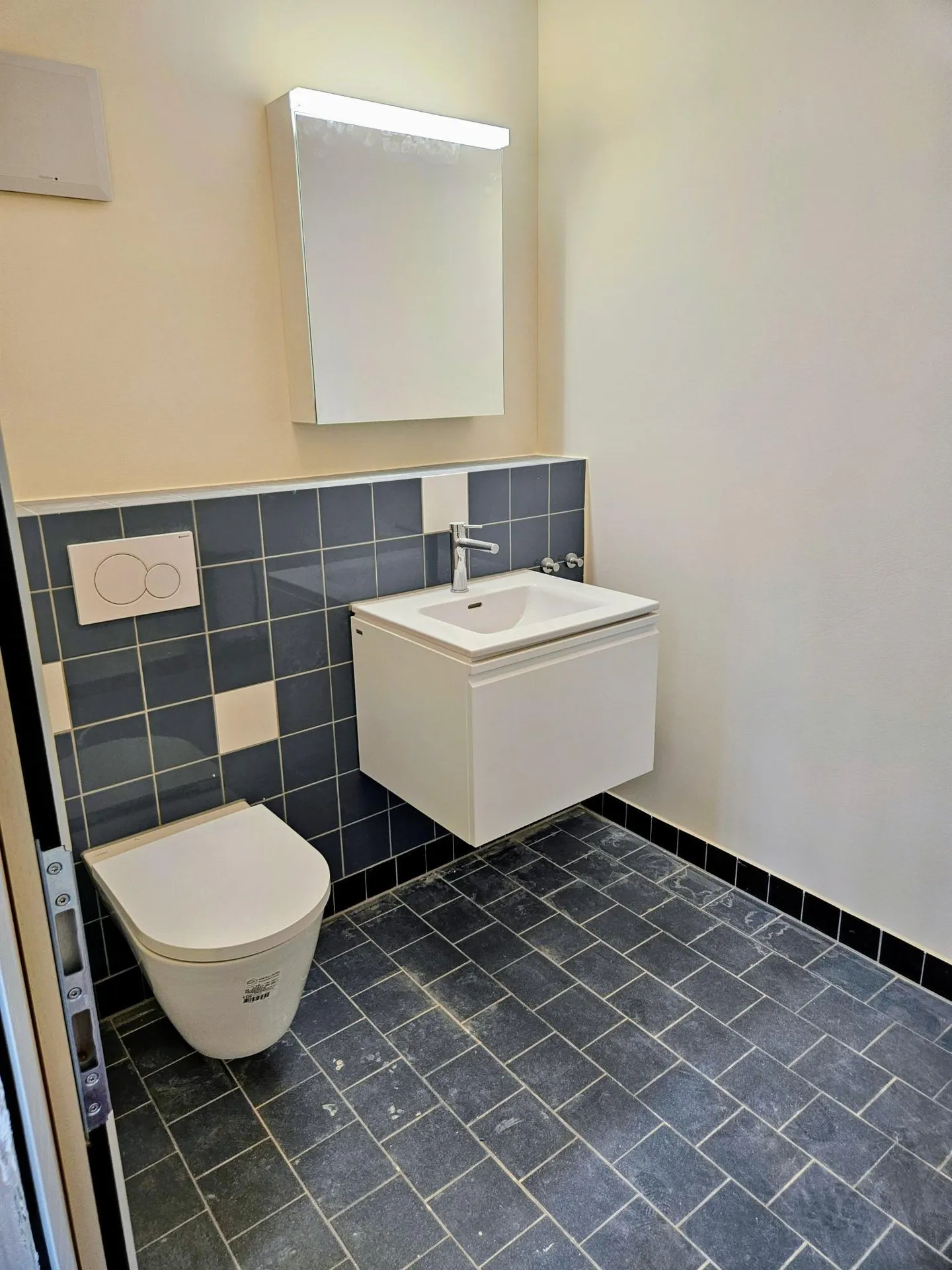 «Moderne Gewerbeflächen für Büro, Praxis oder Einzelhandel» - Foto 5 von 6