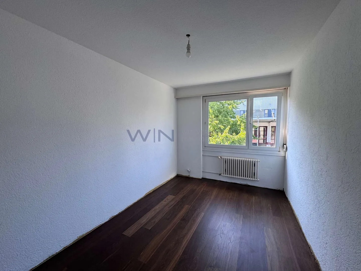 Lake View Apartment incl. 45 m² Multifunctional Storage - Photo 8 of 13