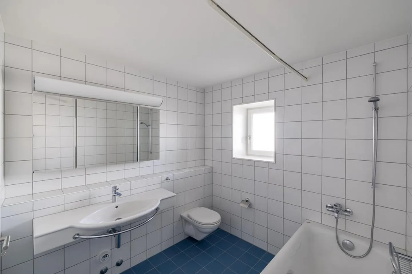 Moderne Wohnung mit grossem Balkon - Foto 6 von 12