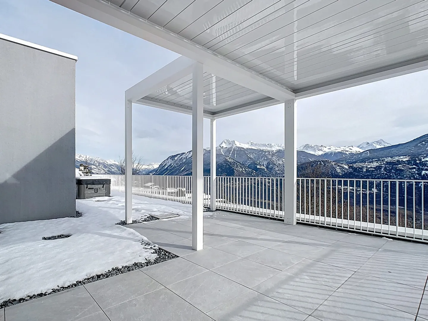 Exceptional New Penthouse between Sky and Mountains - Photo 7 of 25
