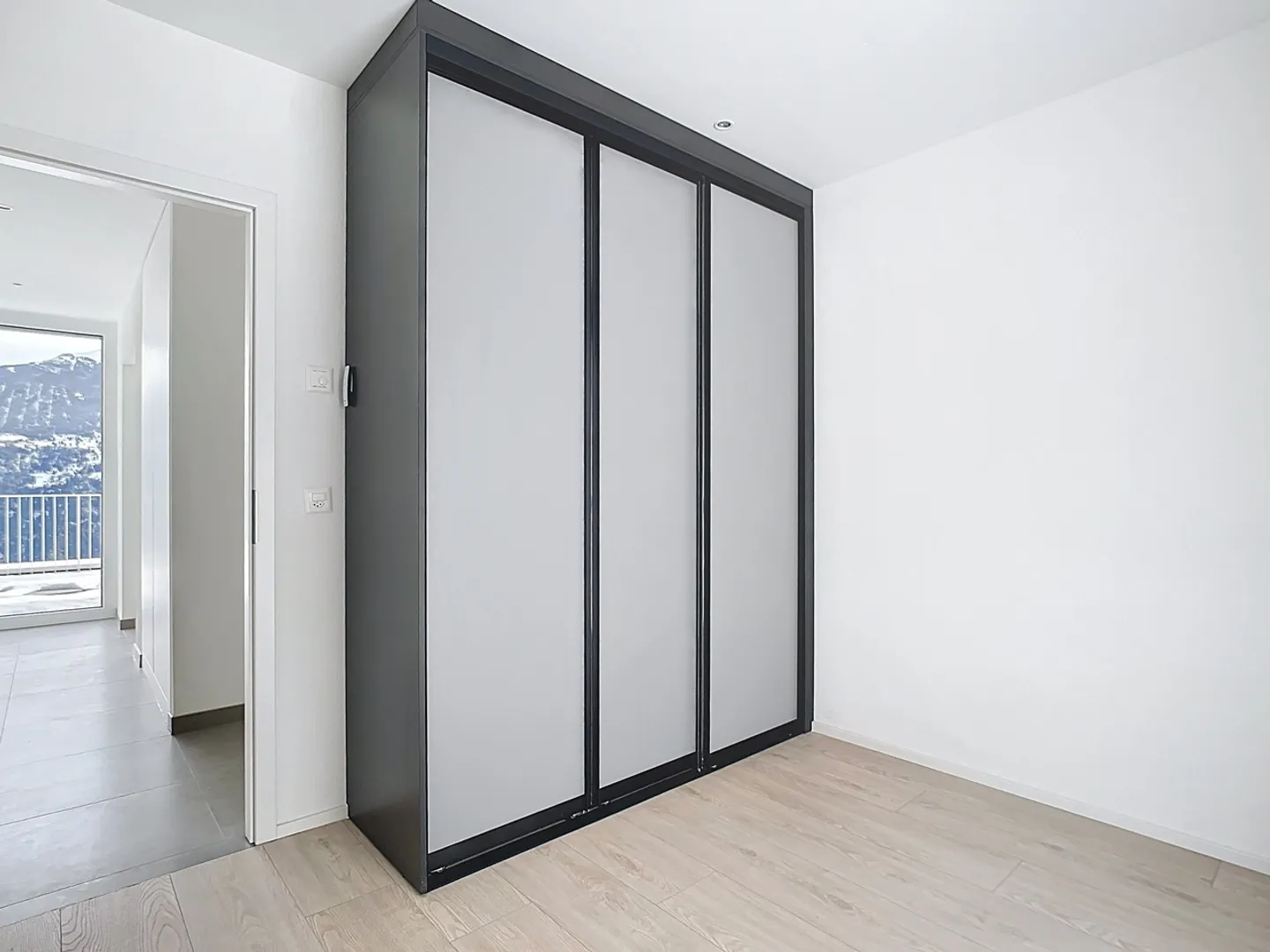 Exceptional New Penthouse between Sky and Mountains - Photo 20 of 25