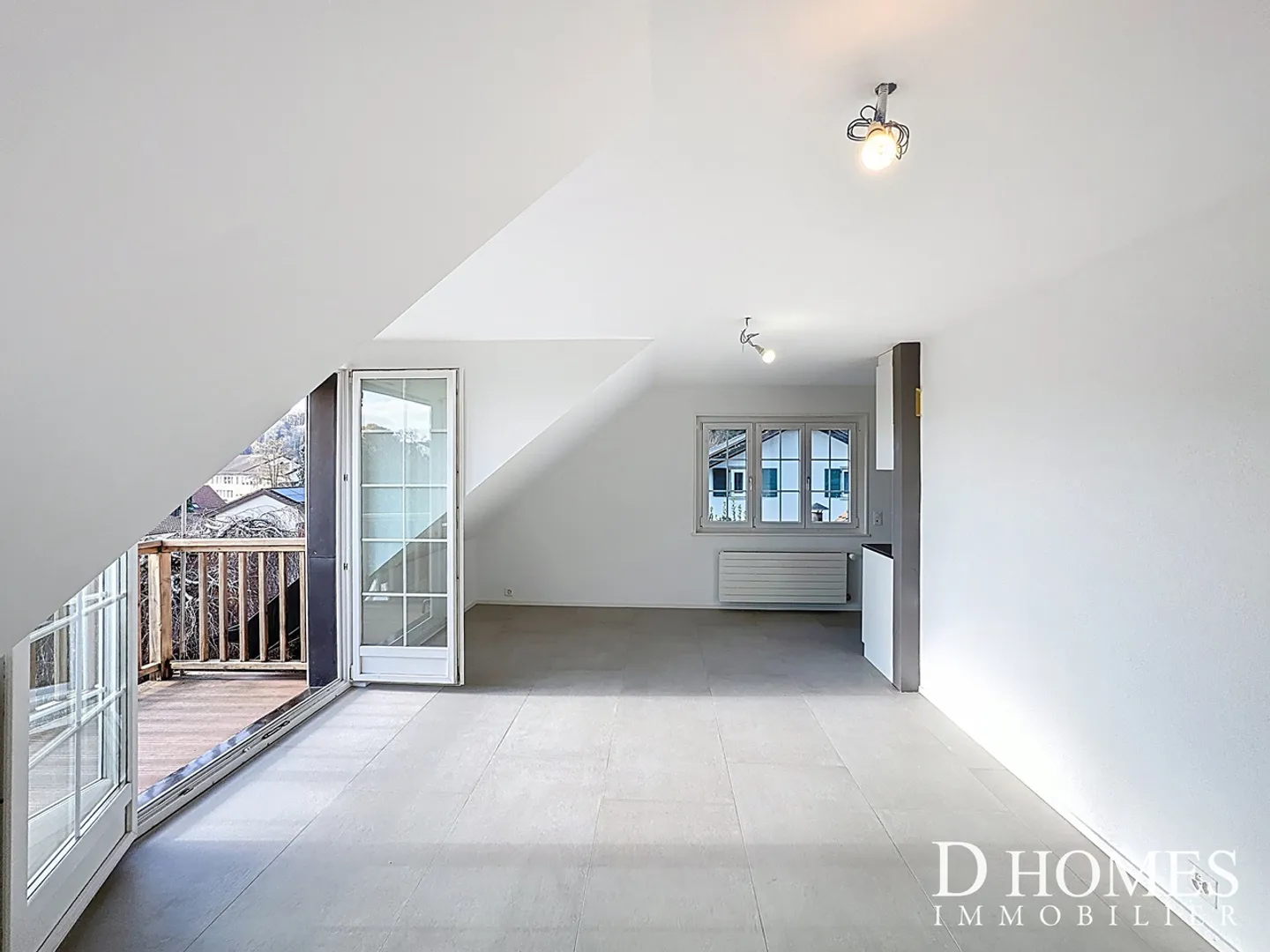 Wunderschöne renovierte 3-Zimmer-Wohnung mit Balkon und freiem Blick - Foto 3 von 13