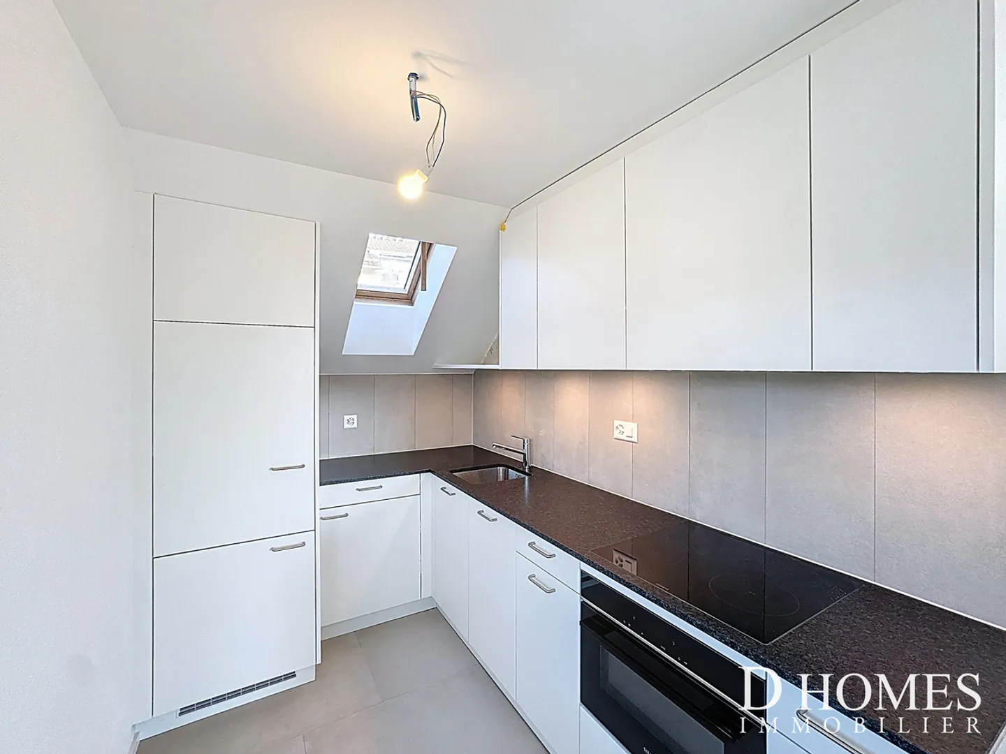 Wunderschöne renovierte 3-Zimmer-Wohnung mit Balkon und freiem Blick - Foto 6 von 13