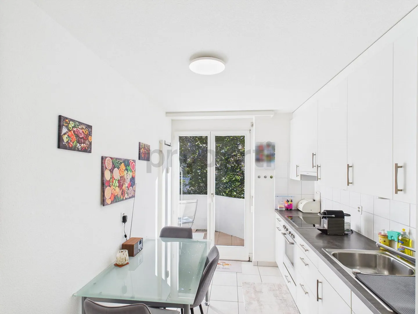 Appartement confortable de 3,5 pièces à Bottmingen - Photo 4 sur 10