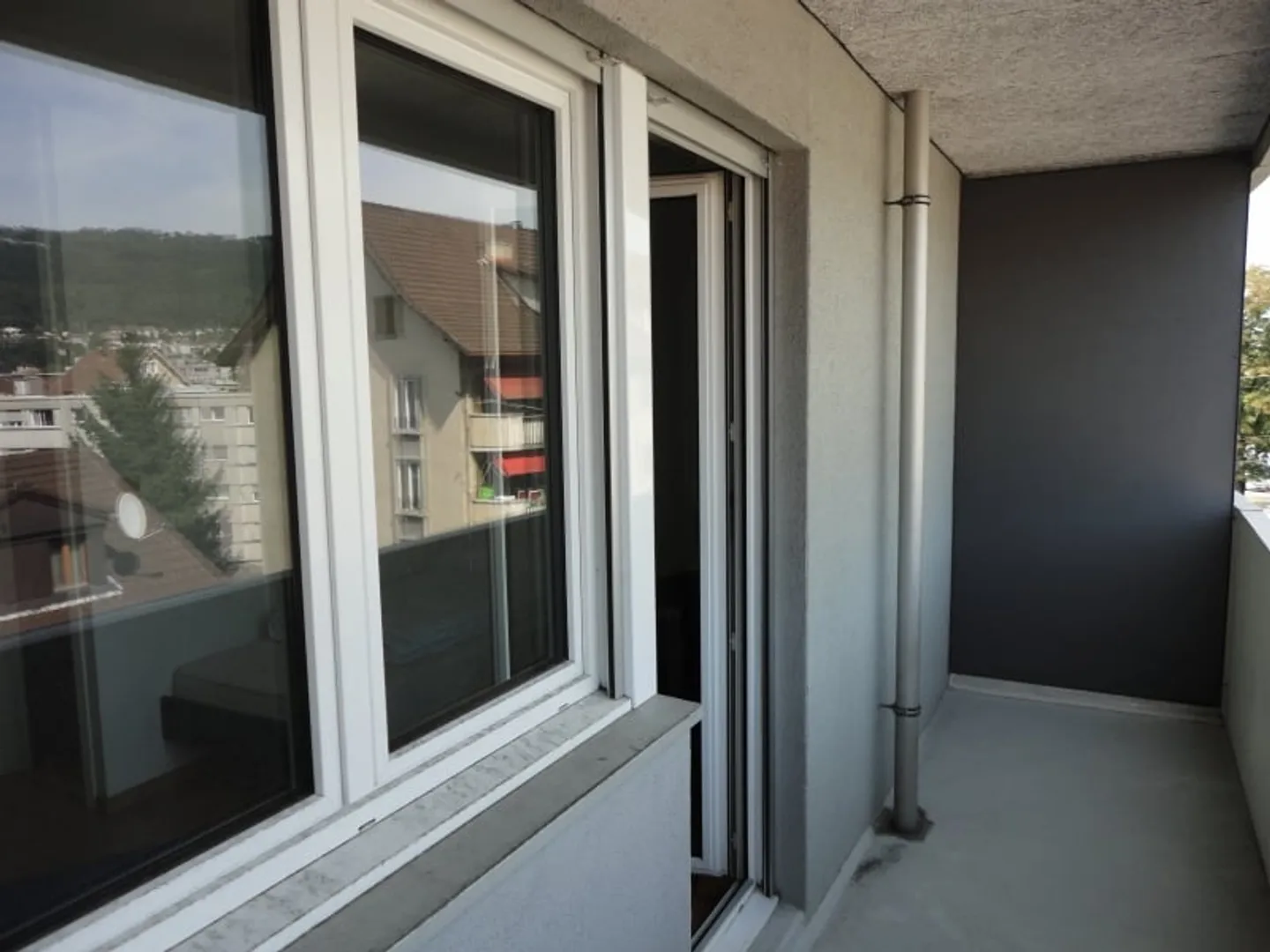 1-room con balcone - Foto 3 di 5