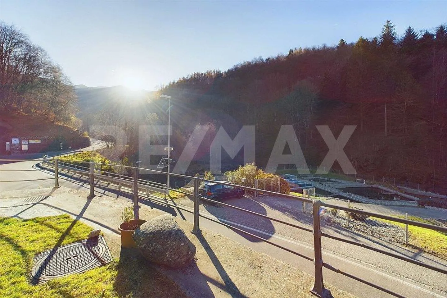 Historic Ticinese House with Panoramic View and Spacious Land - Photo 6 of 13