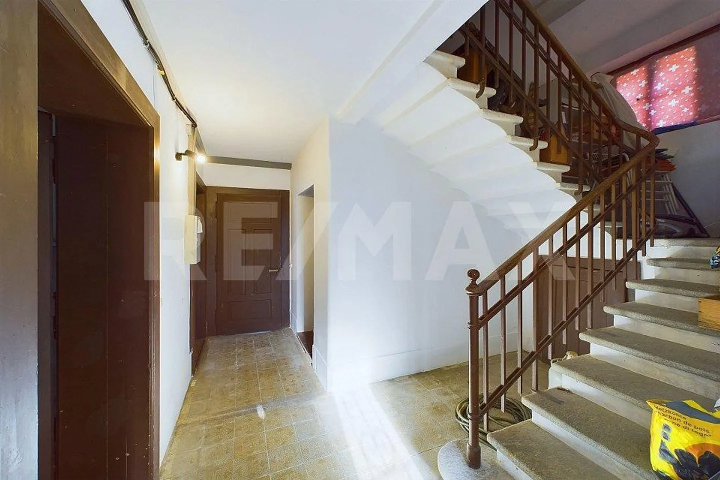 Historic Ticinese House with Panoramic View and Spacious Land - Photo 9 of 13