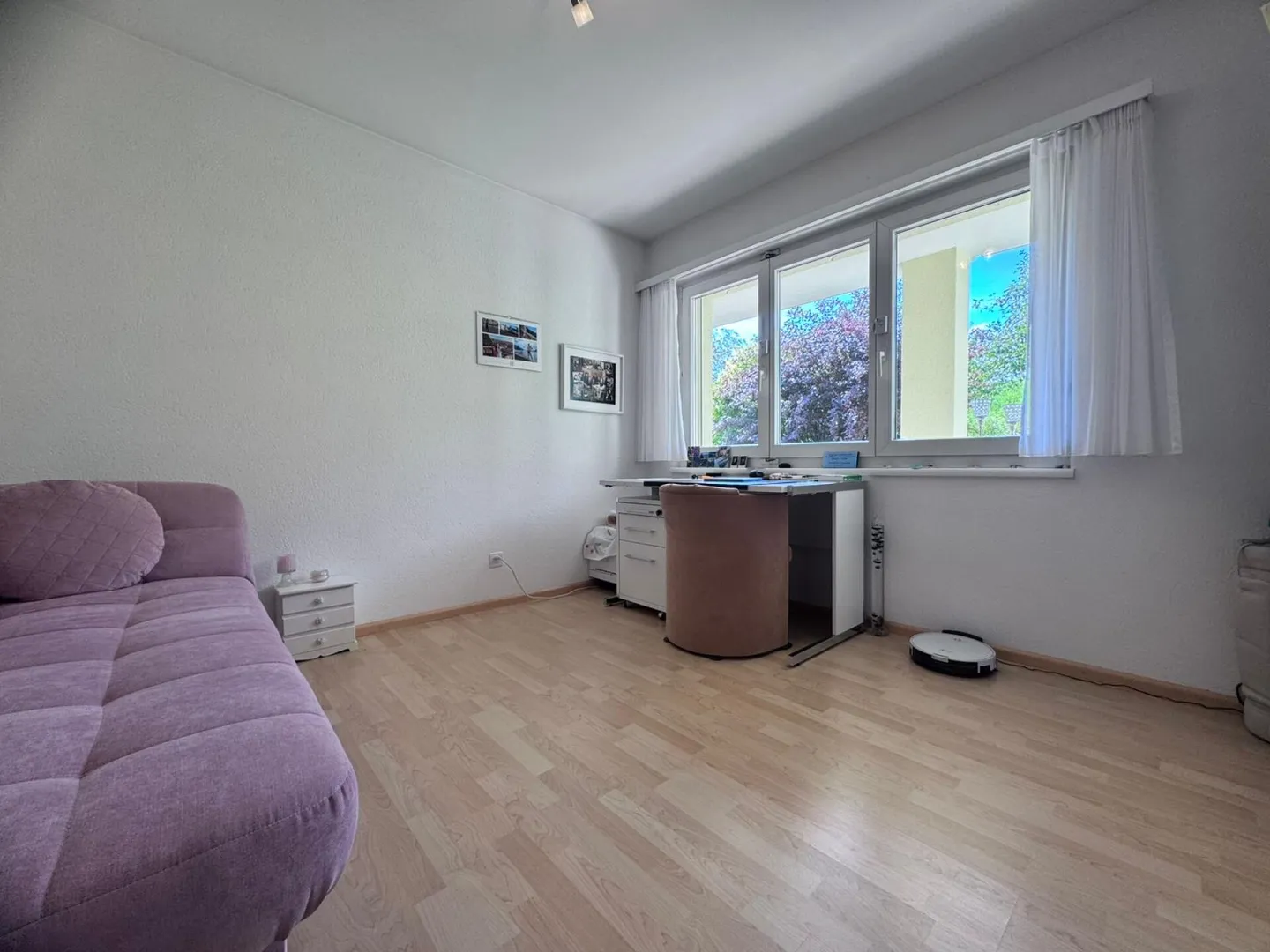 4.5-Zimmer-Wohnung im EG mit grosszügigem gedecktem Sitzplatz - Foto 4 von 9