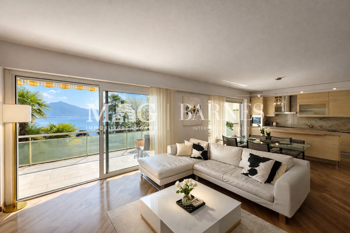 Lugano, Castagnola: 4-room apartment with lake view and private garage - Photo 1 of 9
