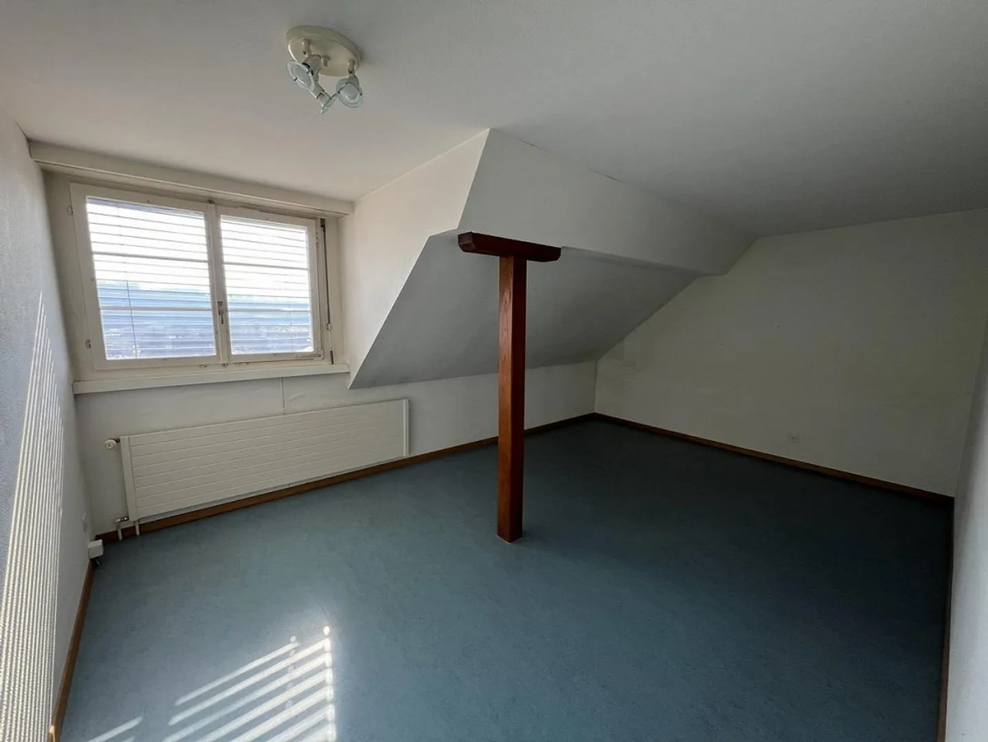 Incantevole casa unifamiliare con giardino in una posizione ideale - Foto 8 di 16