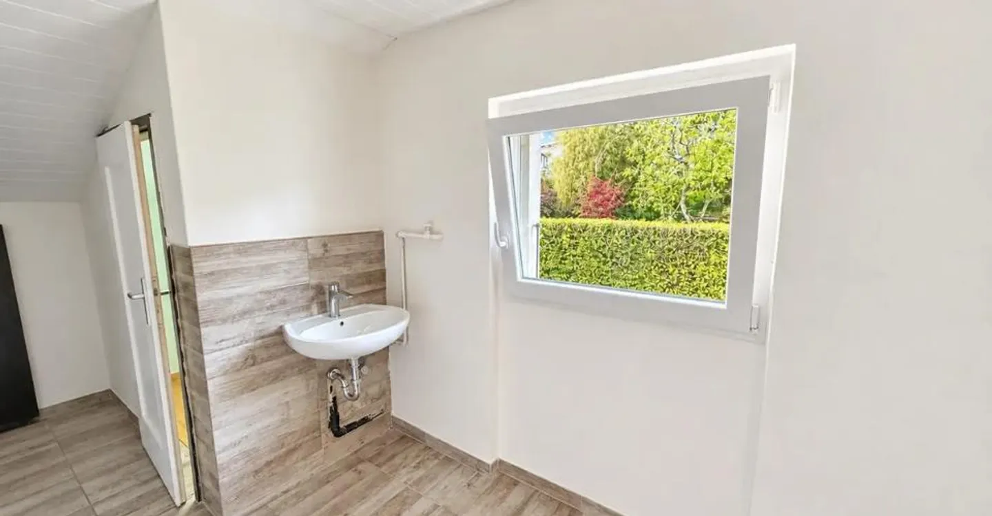 DEVELIER   House with two apartments with potential yield of around 6% after renovation! - Photo 8 of 13