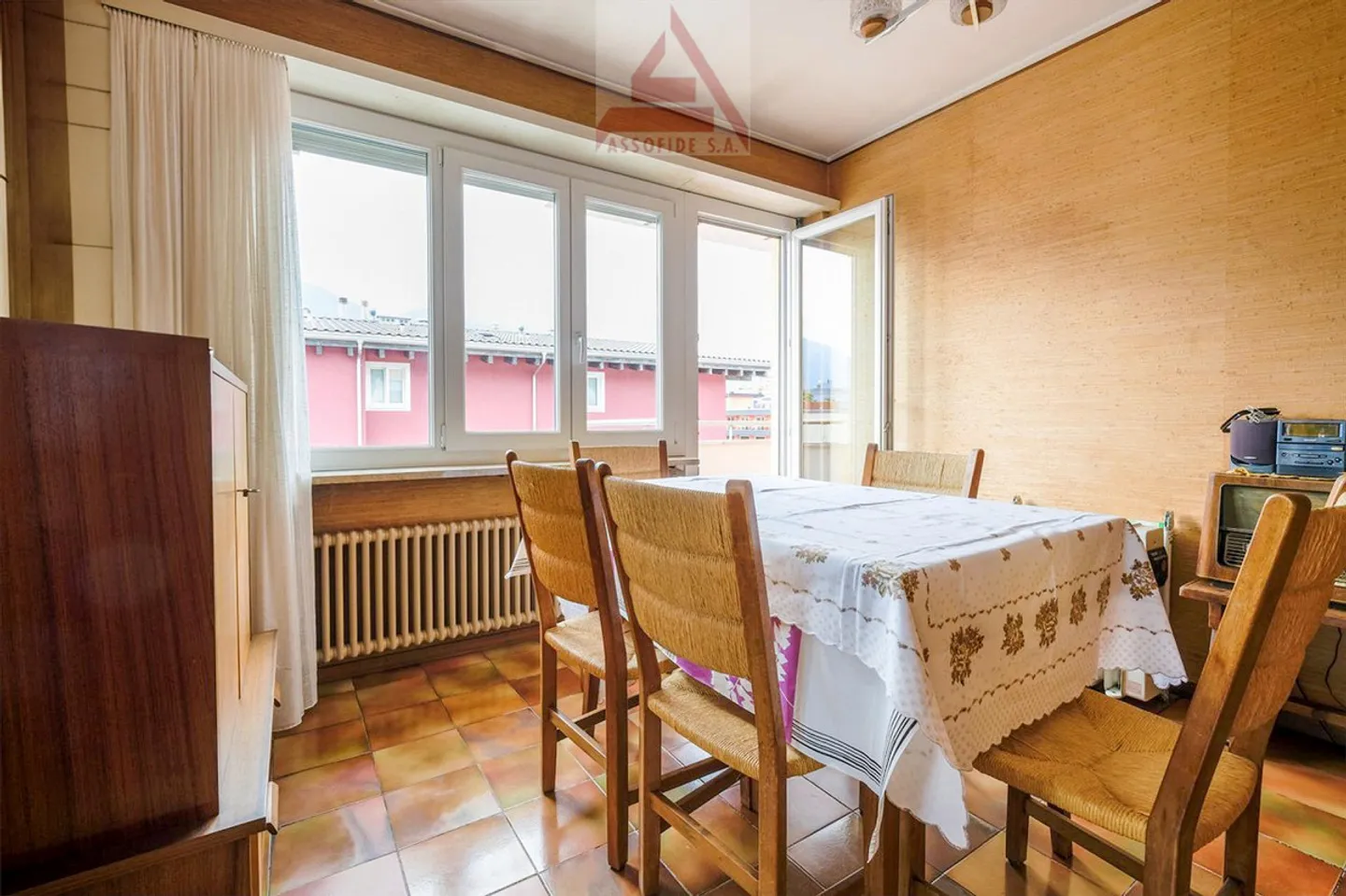 Una posizione impareggiabile / Eine unvergleichliche Lage - Foto 3 di 6