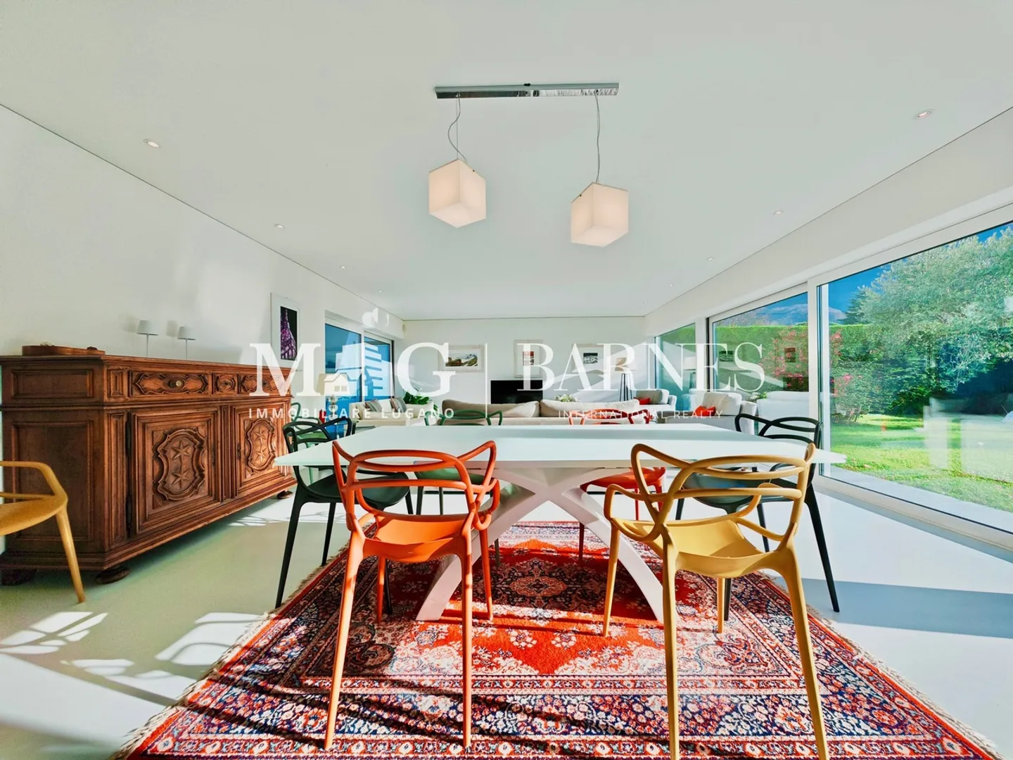 Lugano, Dino : Villa moderne avec jardin, terrasses et vue dégagée - Photo 3 sur 20
