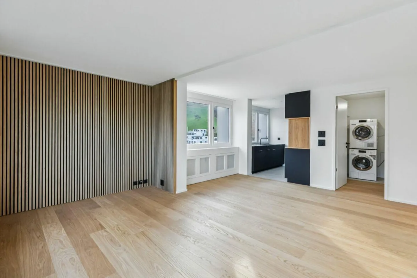 Living with a View - Condominiums in Sarnen - Photo 4 of 11