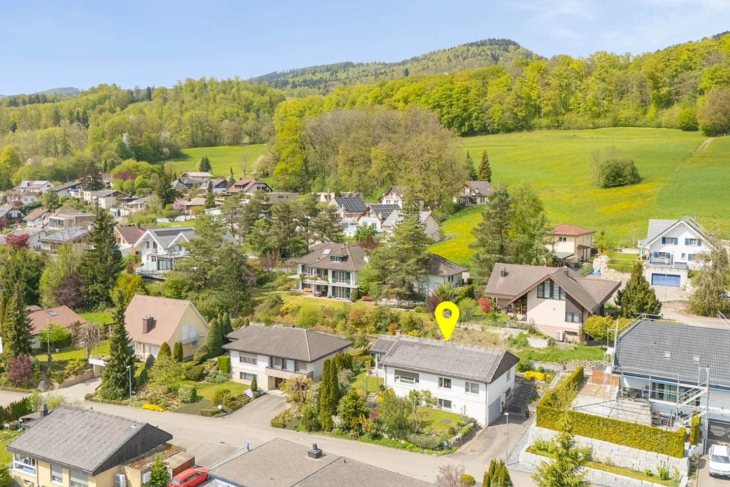 Charmantes Einfamilienhaus mit Garten - Foto 1 von 13