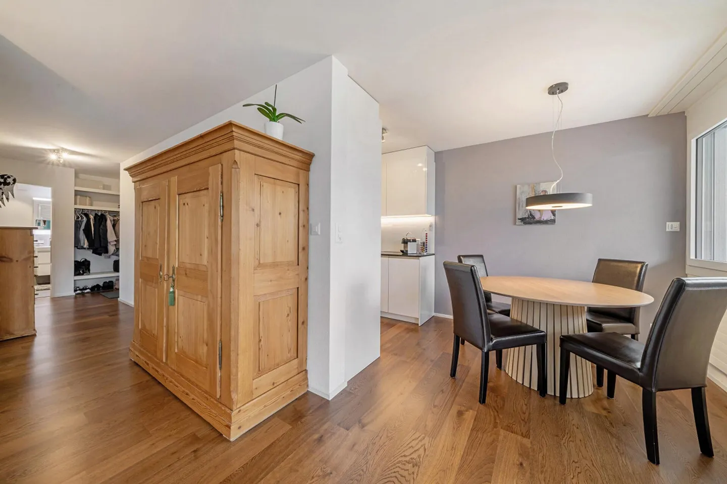 Appartamento elegante 3.5 stanze a Rapperswil-Jona - Foto 3 di 16