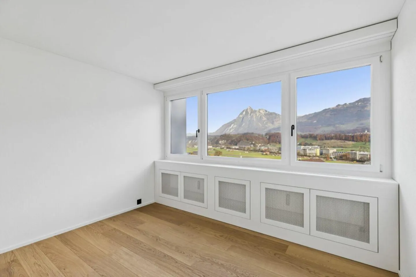 Living with a View - Condominiums in Sarnen - Photo 8 of 11