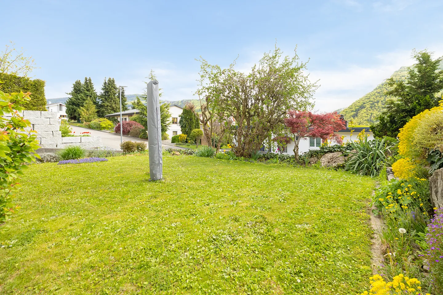 Charmantes Einfamilienhaus mit Garten - Foto 13 von 13