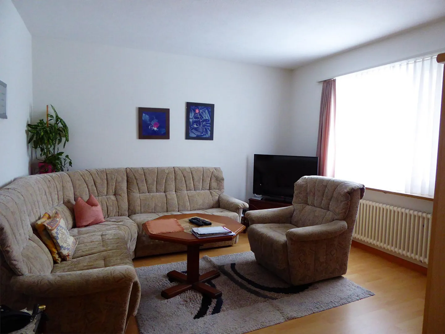 Bright 2-room apartment in Staufen - Photo 2 of 5