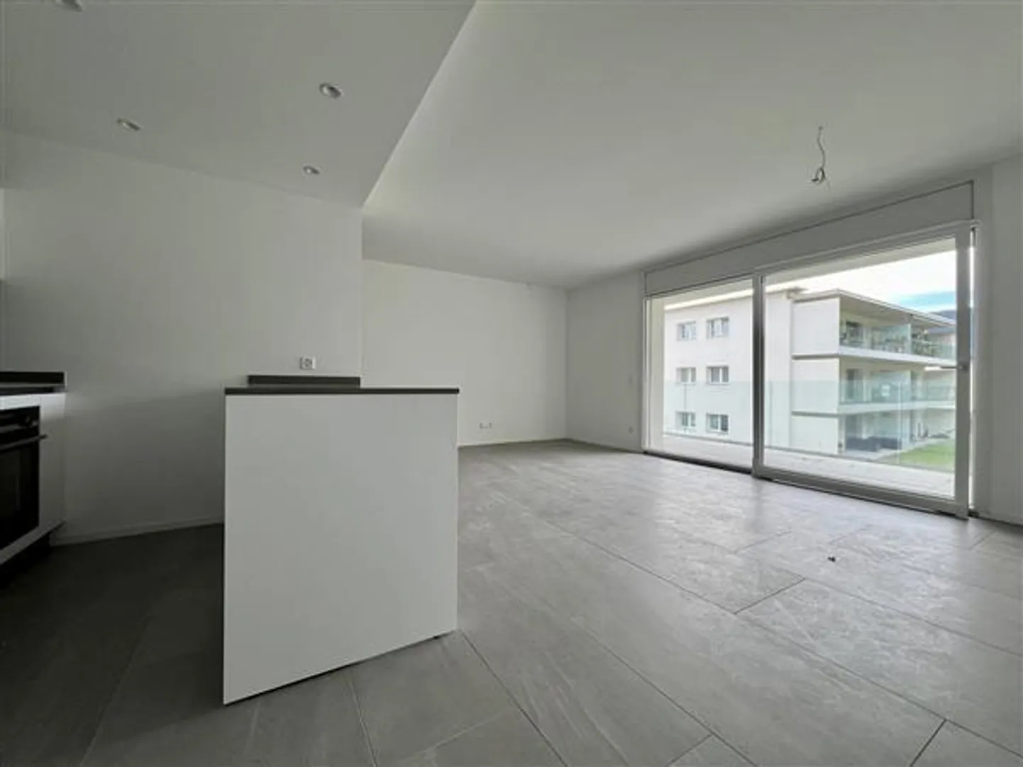 Caslano: 2.5-Room Apartment - Photo 4 of 12