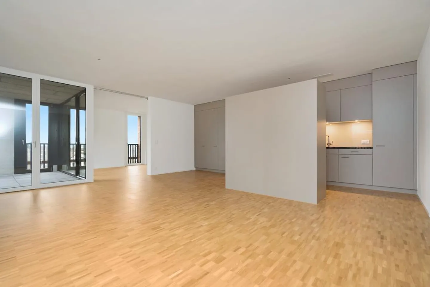 Family apartment for rent in Zofingen! - Photo 3 of 12