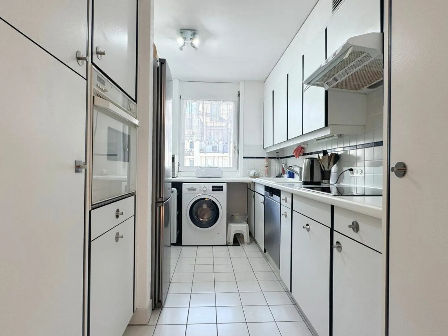 Charmant Appartement Attique - Photo 2 sur 10