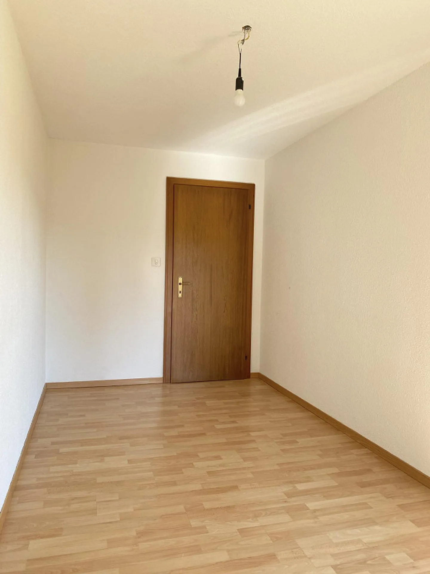 Ampio appartamento con bel balcone - Foto 14 di 16