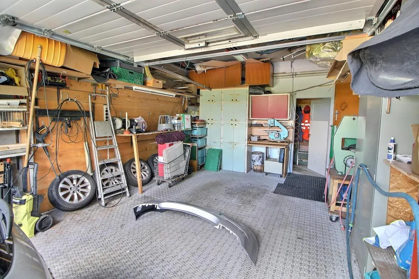 Large family house in viager with occupied use without rent, limited to 5 years - Photo 13 of 14
