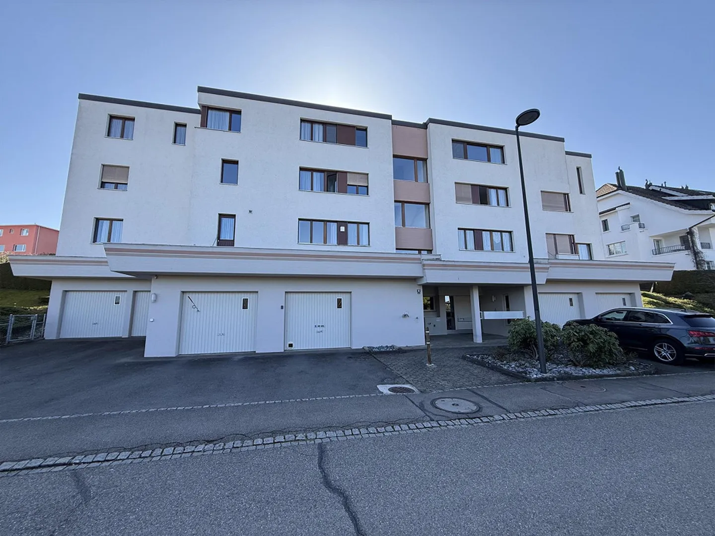 Appartamento 4.5 stanze con giardino privato, camino e altro - Foto 1 di 4