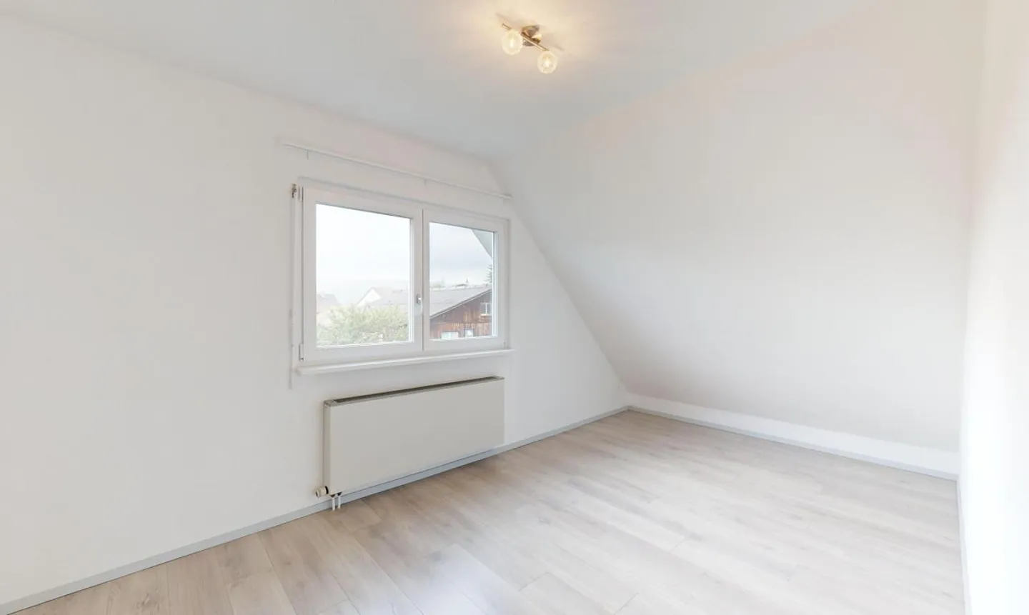 Charming single-family home with garden idyll and plenty of space in Magden - Photo 11 of 13