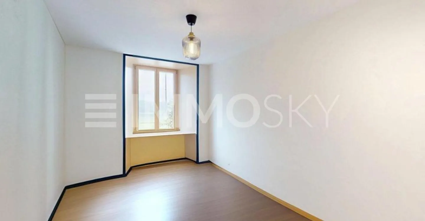 Appartement de 2,5 pièces spacieux à 15 min du Locle - Photo 4 of 5