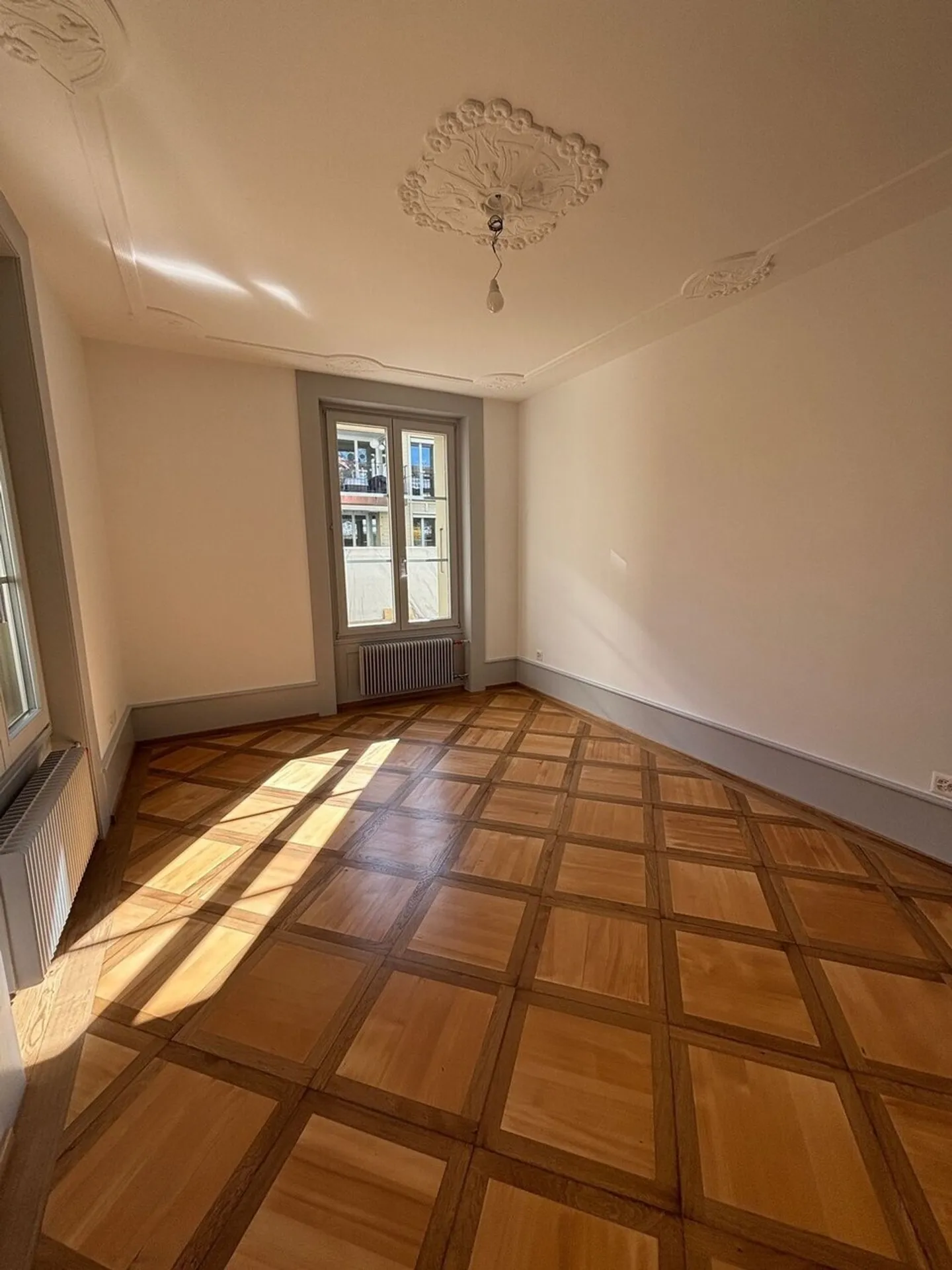 L'accès en vaut la peine - Votre maison fraîchement rénovée vous attend ! - Photo 9 sur 9