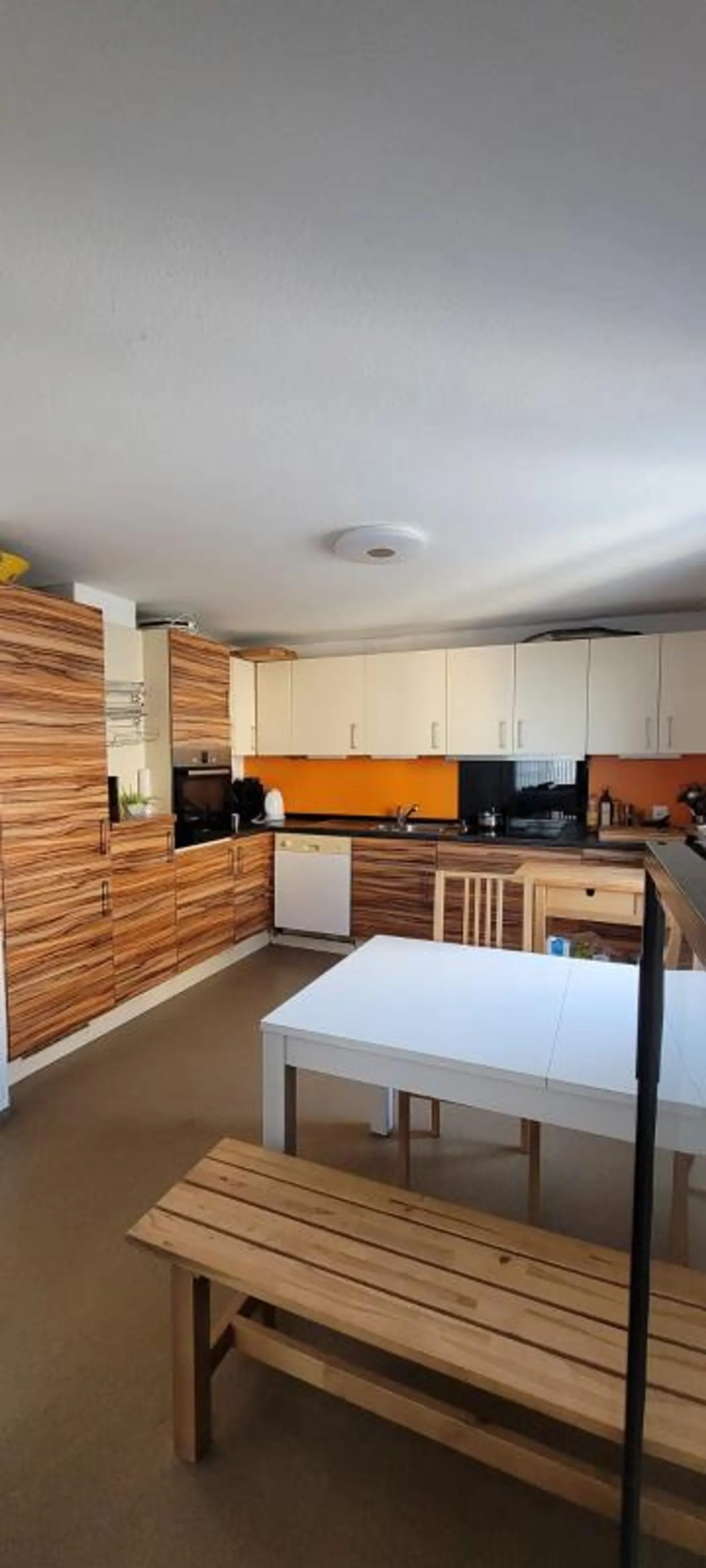 6 Room Single Family House - Photo 4 of 5