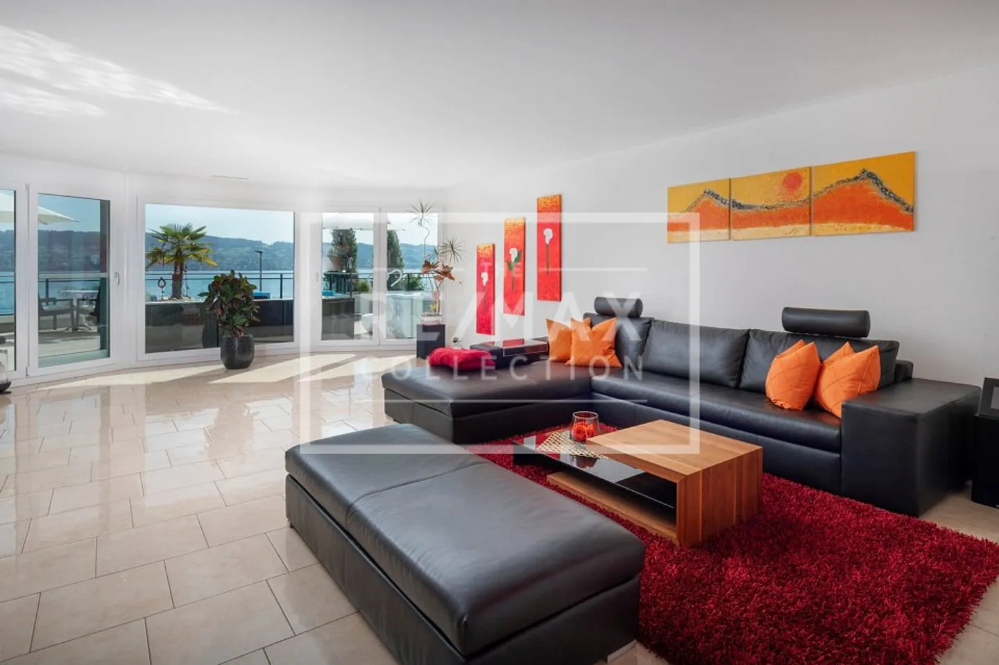 Appartamento terrazza unico di 4,5 stanze con vista lago e carattere benessere - Foto 4 di 13