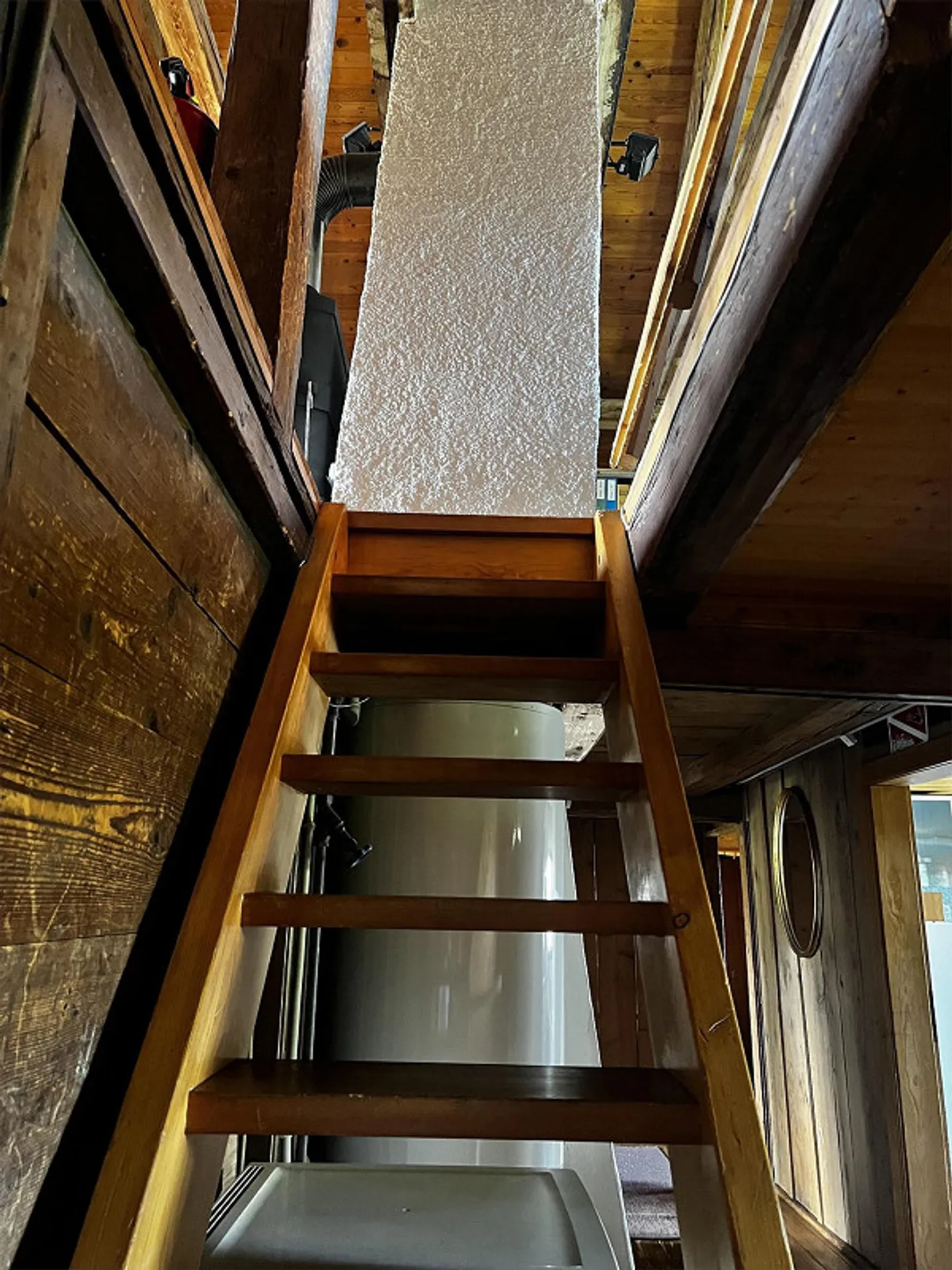 Farmhouse - Photo 23 of 28
