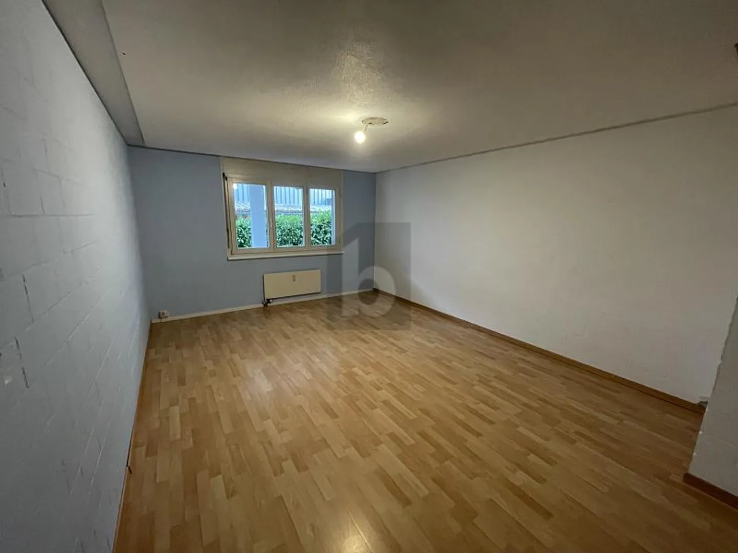 Bureau 7.5 pièces - Foto 4 von 6