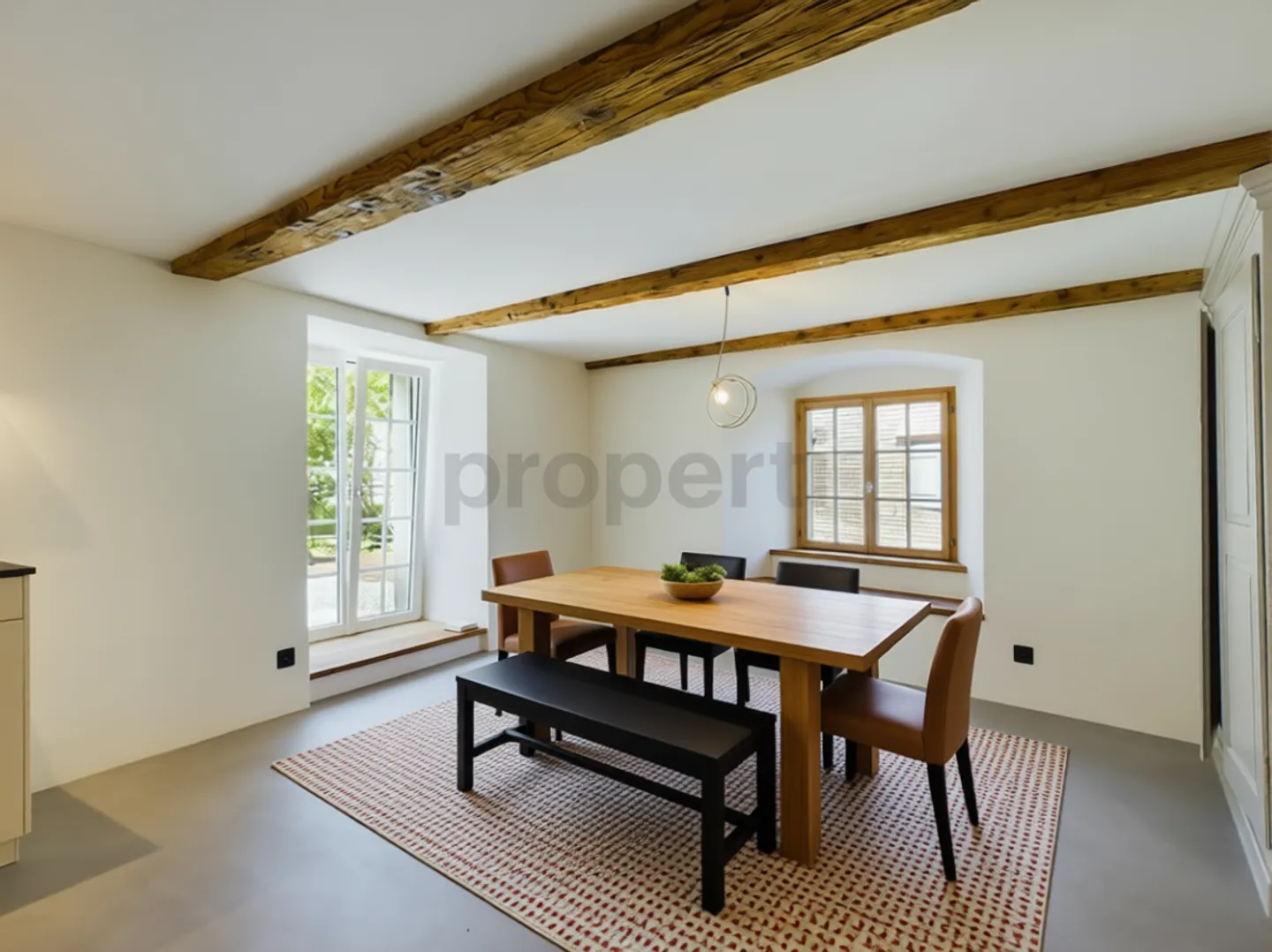 Charming Renovated Duplex Home - Photo 5 of 13