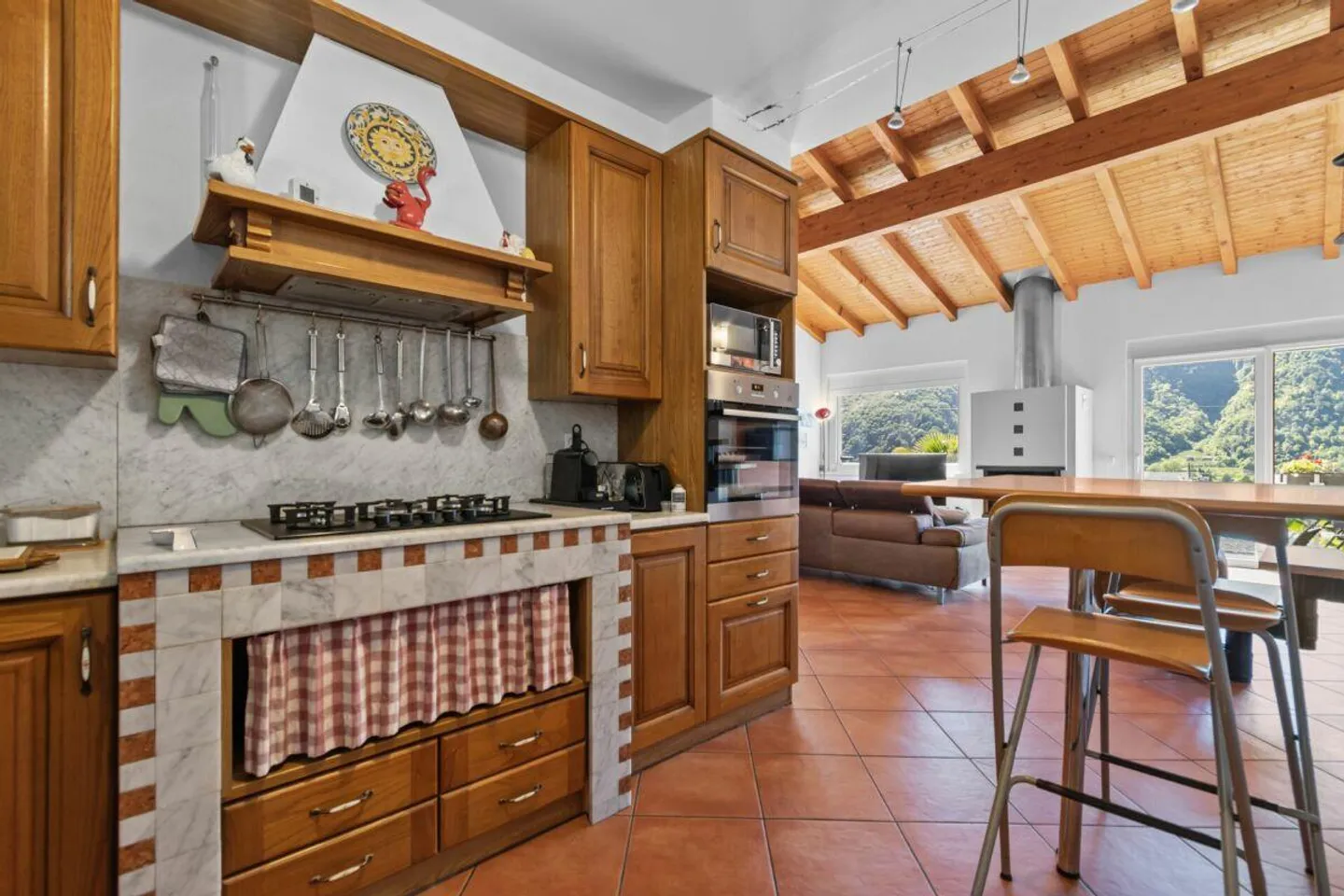 Découvrez la beauté de Capolago : Maison avec vue imprenable sur le lac - Photo 9 sur 17