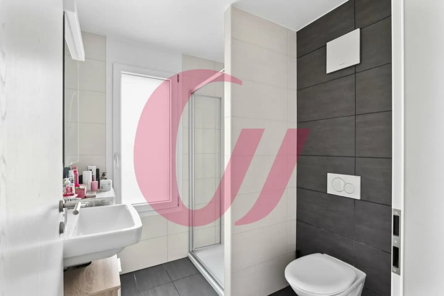 Appartement 4.5 pièces idéalement situé à Riaz ! - Photo 9 sur 10