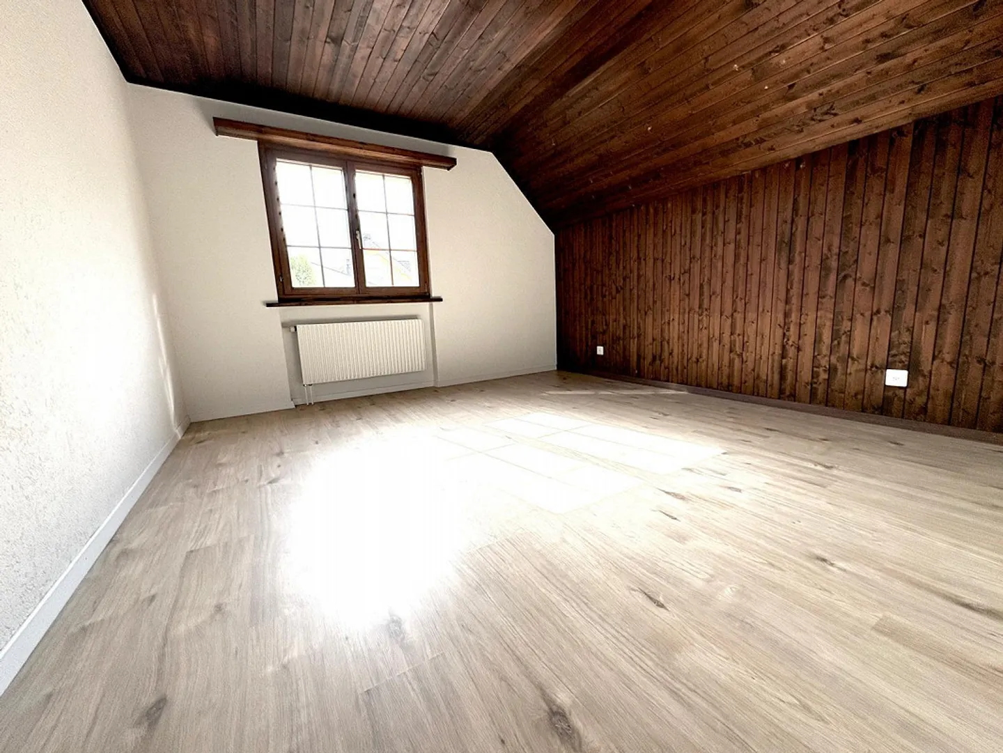 5.5 Room Maisonette Apartment with Single-Family Home Feeling - Photo 11 of 12