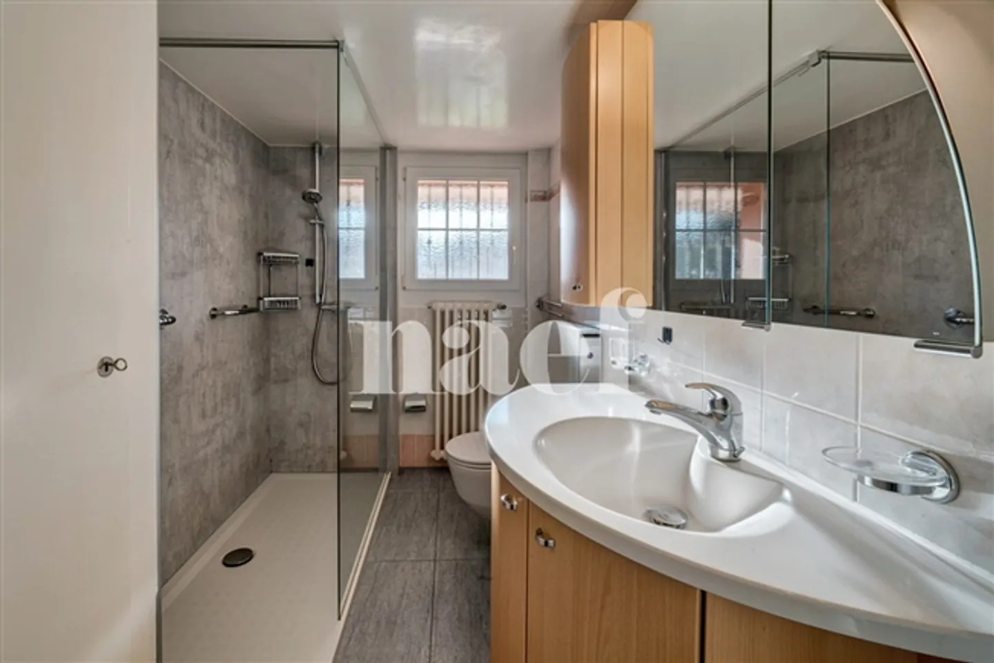 Charmante Villa mit Zwei Häusern - Foto 12 von 13